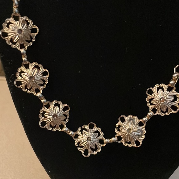 Carnelian Agate Gold Tone Necklace - Picture 4 of 6